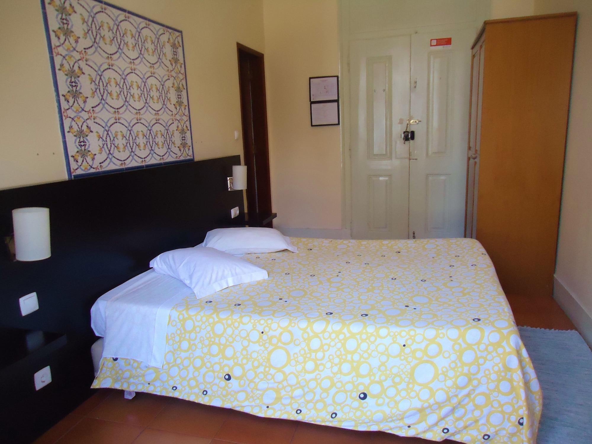 Pouso Dos Anjos Hotel Lisbon Exterior photo