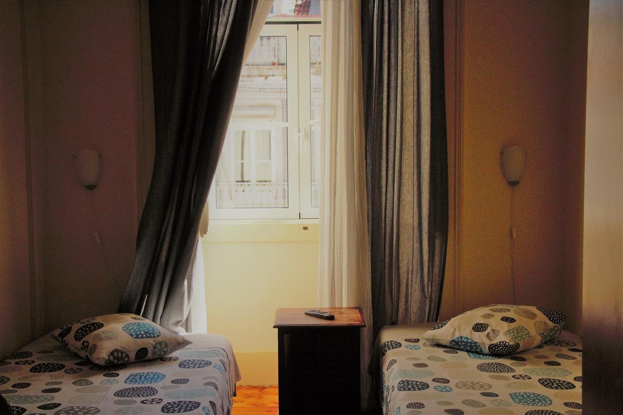 Pouso Dos Anjos Hotel Lisbon Exterior photo